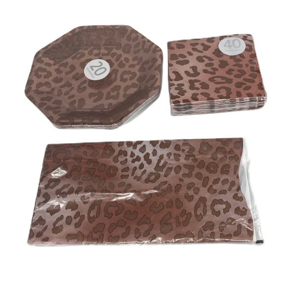 NWT Metallic Rose Gold Leopard Print Octagonal Paper Dessert Plates Table cloth - Picture 1 of 16